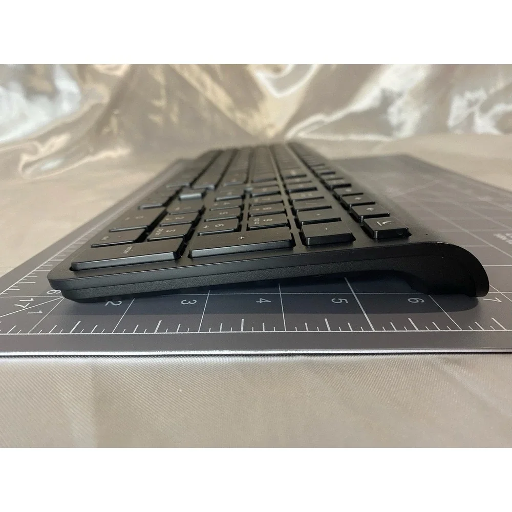 Hewlett Packard HP SK-2061 Wireless Keyboard Black Slim -No Receiver- Parts Only